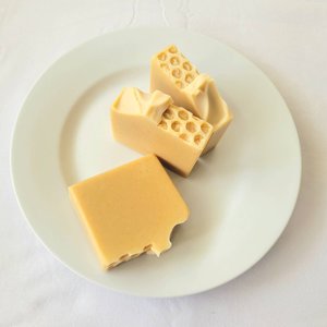 Goat Milk, Oatmeal & Honey Soap