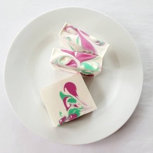 Pink Lilac & Willow Soap