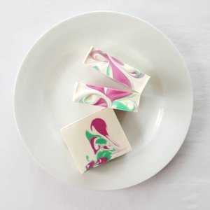 Pink Lilac & Willow Soap