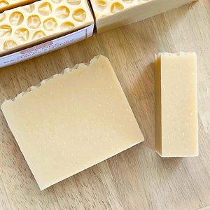 Goat Milk Oatmeal & Honey Soap