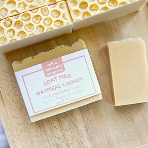 Goat Milk Oatmeal & Honey Soap