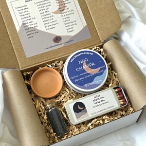 Incense Cone Gift Set with Terracotta Burner, Matches & Black Lava Salt