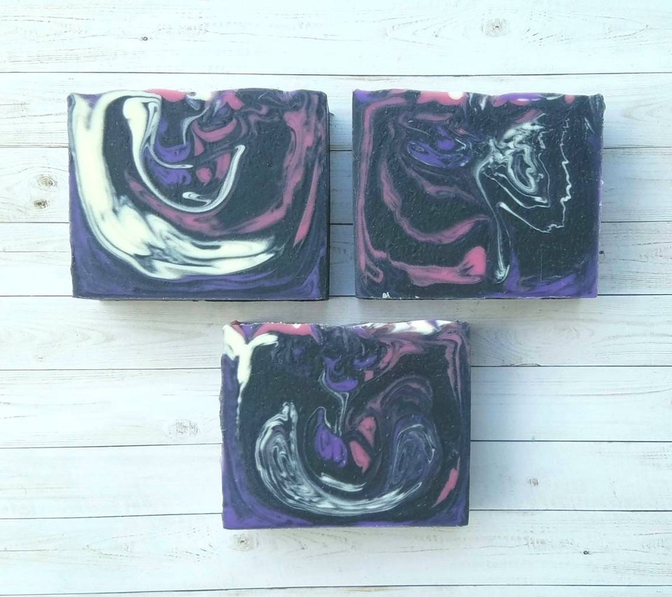 Black Raspberry Vanilla Soap
