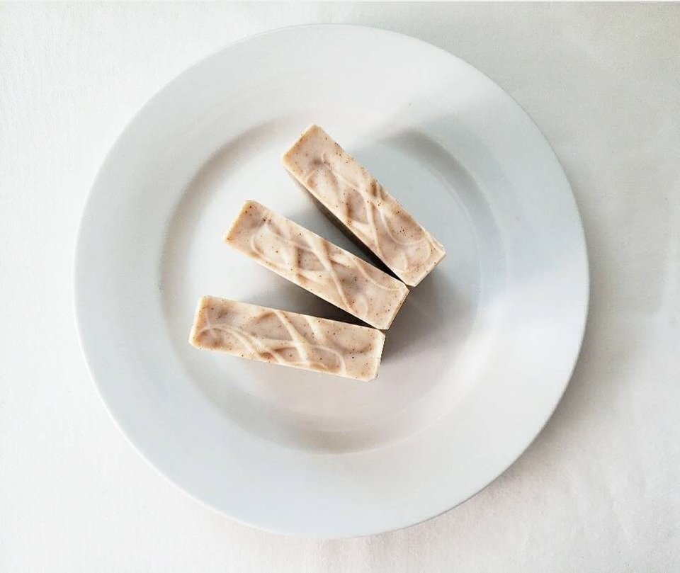 Aloe & Oat with Tea Tree Essential Oil Soap