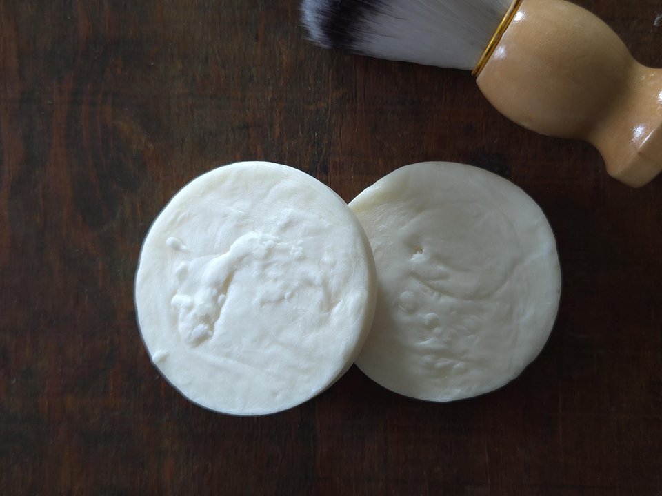 Shaving Soap Sample Puck